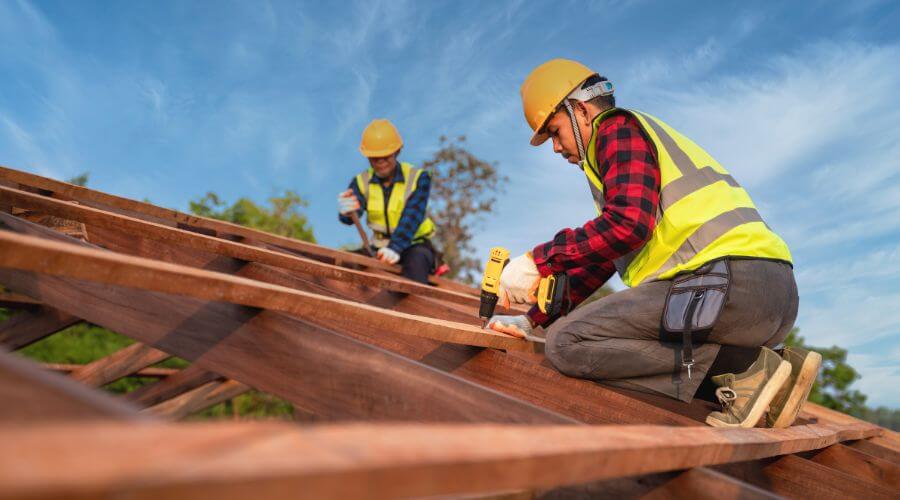 Professional Flat Roofing Installation services in Medina, TN